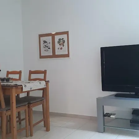 Top Location Apartment Pula
