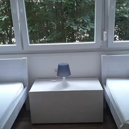 Top Location Apartment *